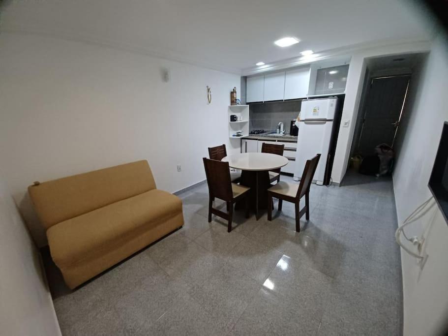 Flat Proximo Ao Polo Moveleiro Apartment
